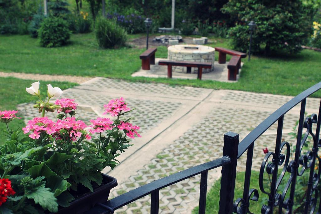 Zempleni Vendeghaz Erdobenye Exterior photo